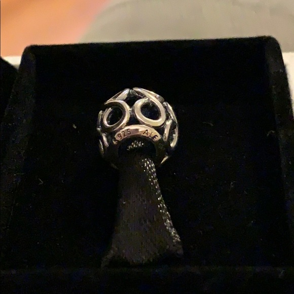 Pandora Infinity “Infinite Shine” Charm - Picture 2 of 4